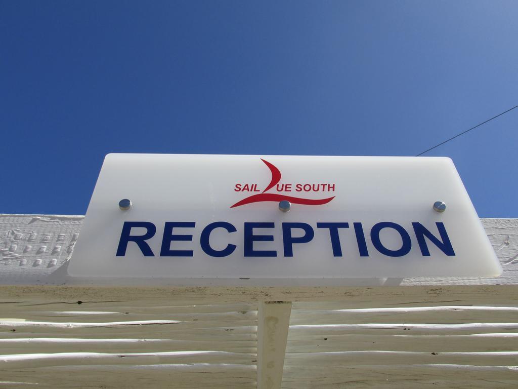 Due South Guest House Langebaan Exteriör bild